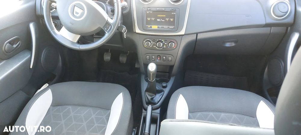 DACIA Sandero 2013 — imagine 9