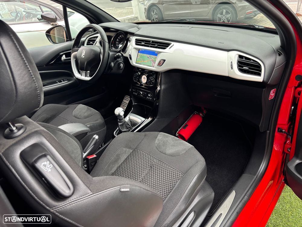 Citroën DS3 Cabrio 1.2 VTi So Chic - 9
