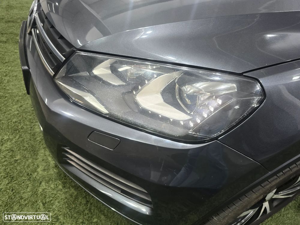 VW Touareg 3.0 V6 TDI Blue Motion DPF Auto Exclusive - 20