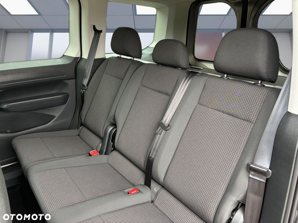 Volkswagen Caddy 2.0 TDI DSG - 18