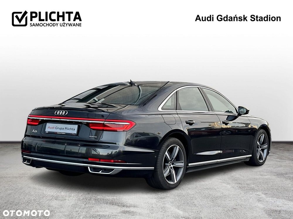 Audi A8 - 6