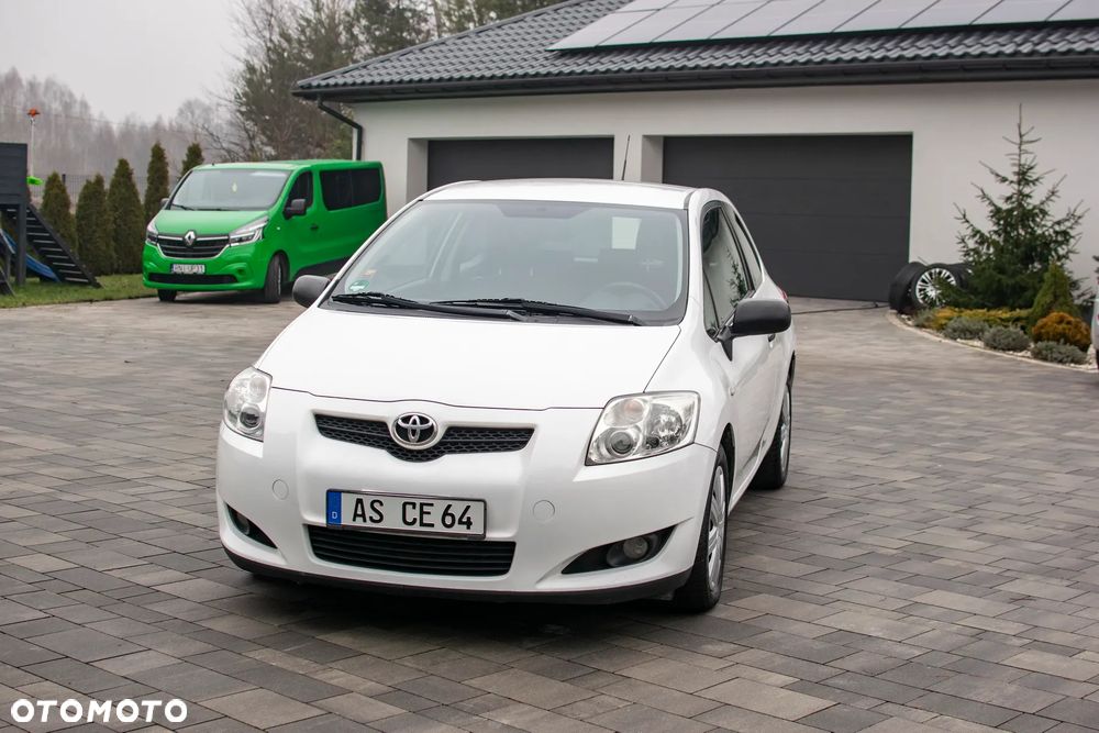 Toyota Auris - 31