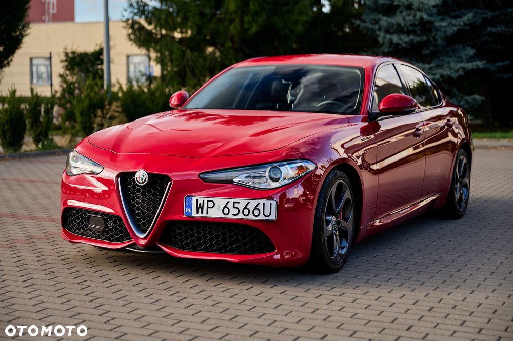 Alfa Romeo Giulia 2.0 Turbo Veloce - 8