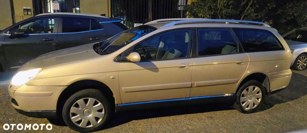 Citroën C5 II 1.6 HDi SX - 16