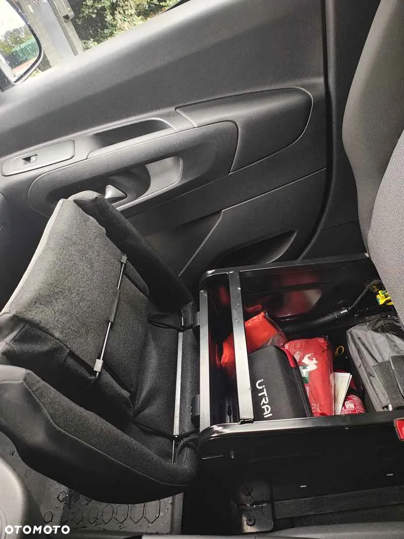 Opel Combo - 12