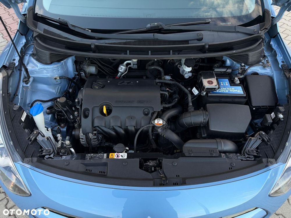 Hyundai i30 i30cw 1.4 Trend - 12