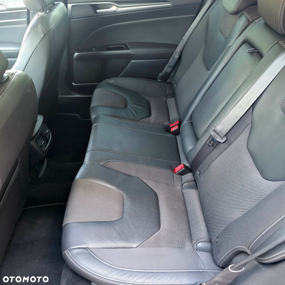Ford Mondeo 2.0 TDCi STart-Stopp PowerShift-Aut Titanium - 26