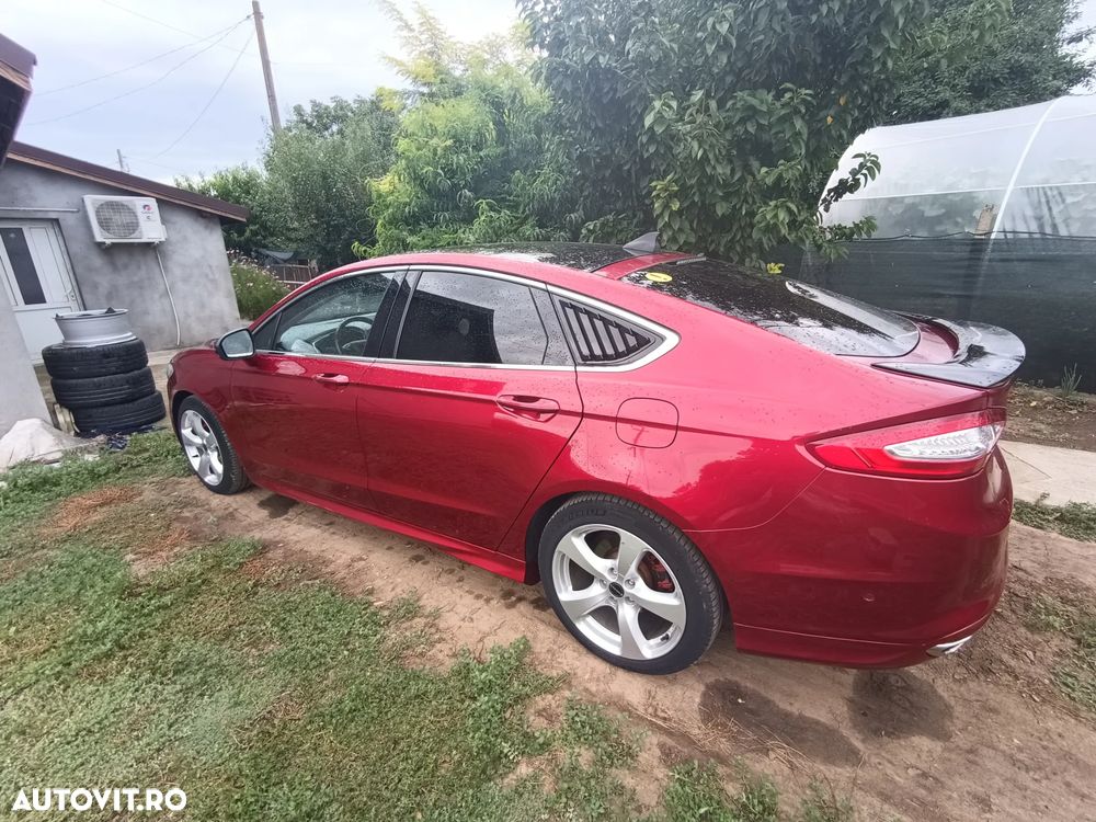 Ford Mondeo - 36