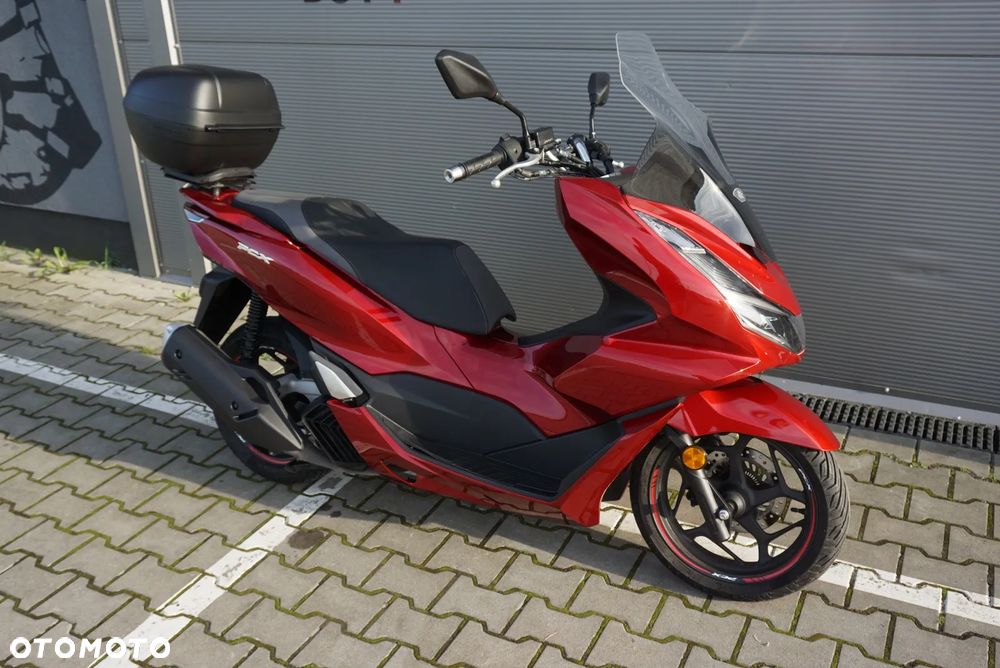 Honda PCX - 1