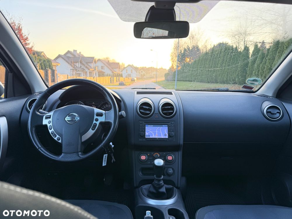 Nissan Qashqai+2 - 5