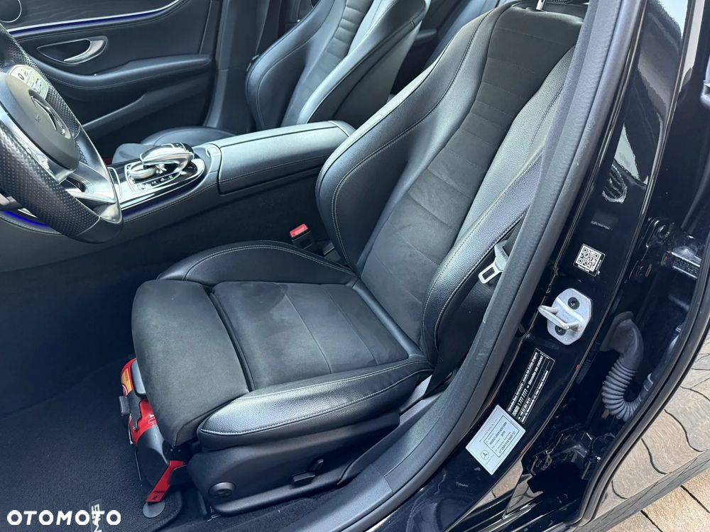 Mercedes-Benz Klasa E 220 d 4-Matic 9G-TRONIC - 6