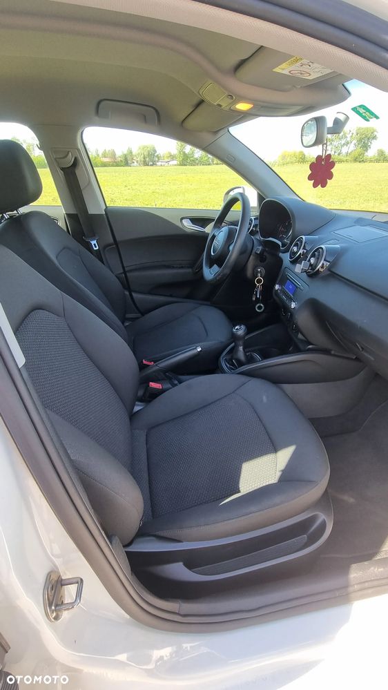Audi A1 Sportback 1.4 TDI (ultra) sport - 8