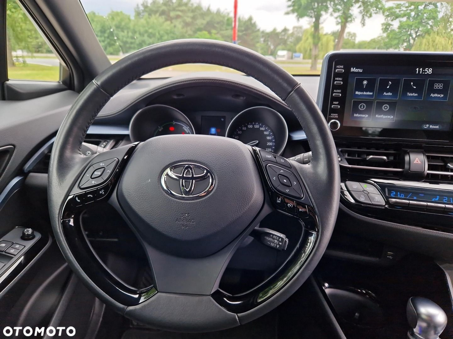 Toyota C-HR - 16