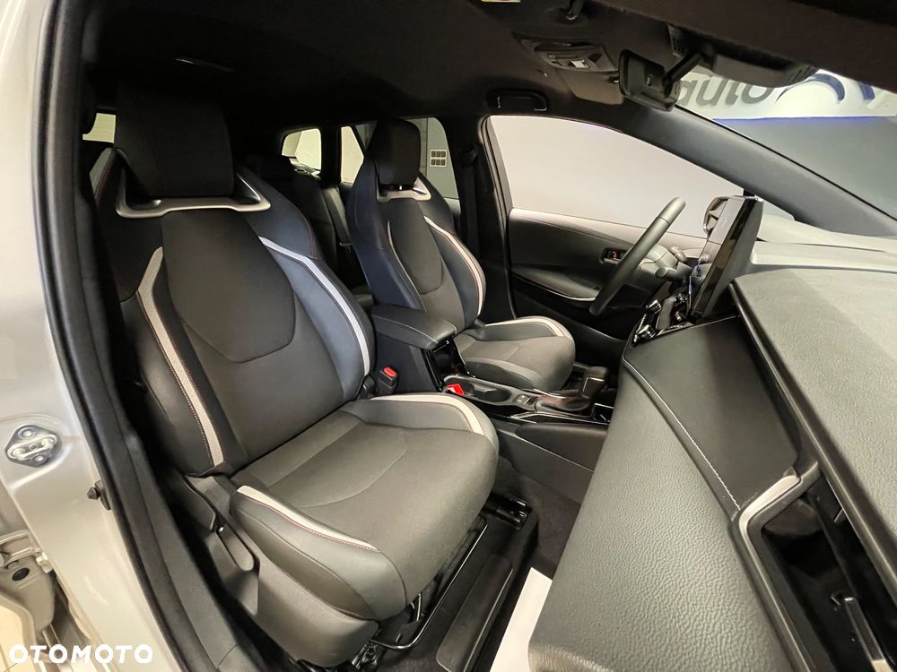 Toyota Corolla 1.8 Hybrid GR Sport Dynamic - 25