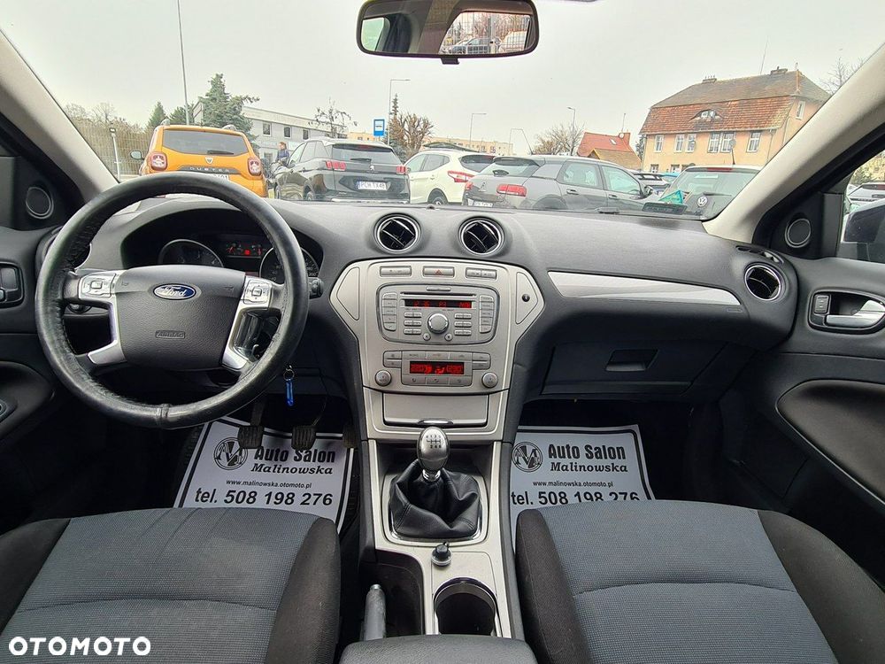 Ford Mondeo 1.8 TDCi Ambiente - 11