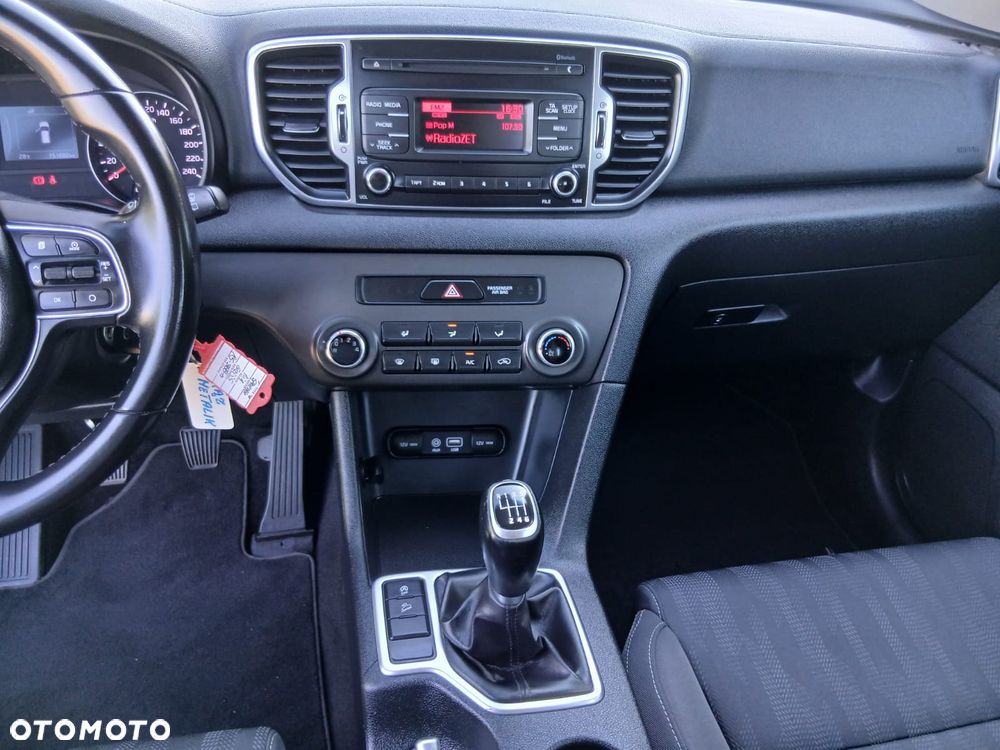 Kia Sportage 1.6 GDI 2WD Attract - 26