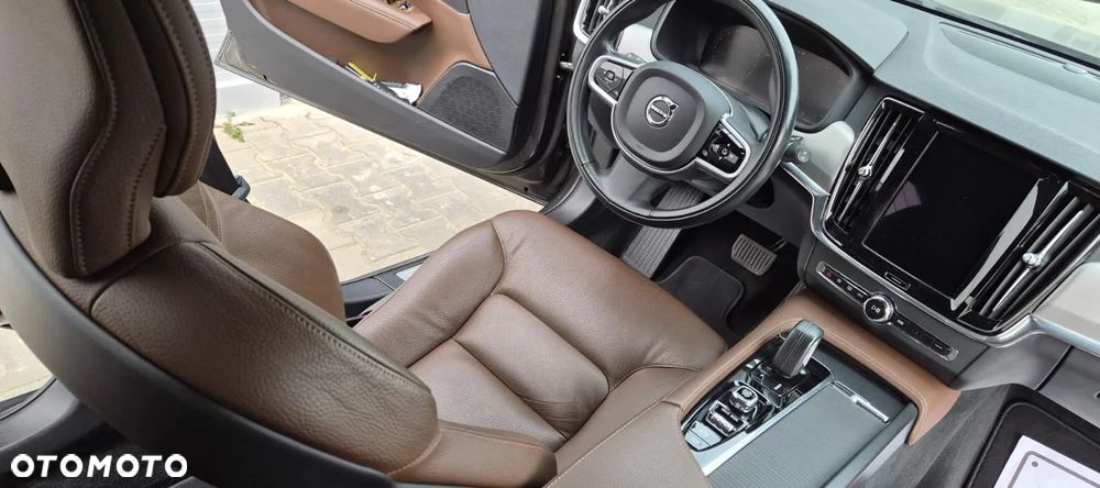 Volvo V90 B4 D Geartronic Momentum Pro - 36