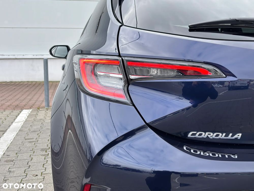 Toyota Corolla 1.8 Hybrid Executive - 38