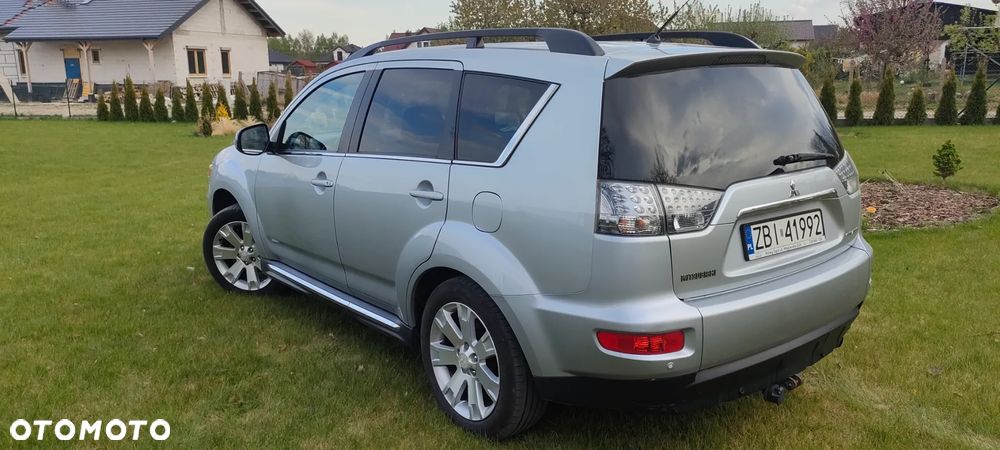 Mitsubishi Outlander 2.2 DI-D ClearTec 2WD Invite - 4