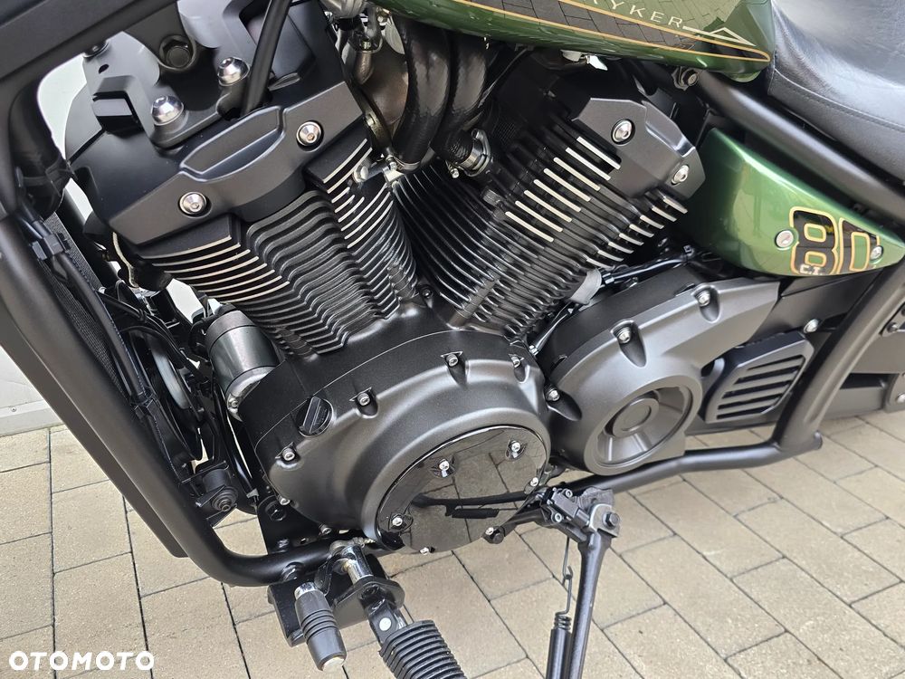 Yamaha XVS - 11