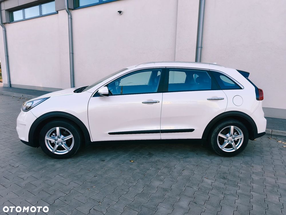Kia Niro 1.6 GDI Hybrid L - 4