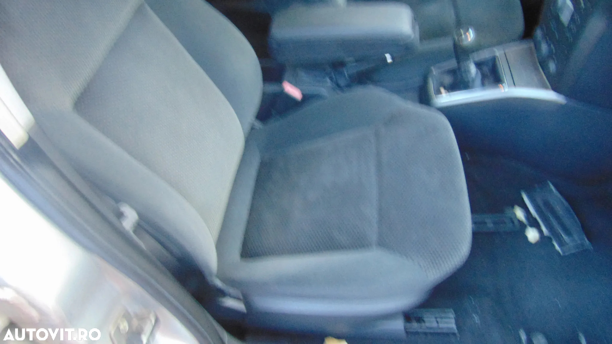 Piese opel Astra H 1.6 benzina cod motor Z16 XEP an 2006 - 9