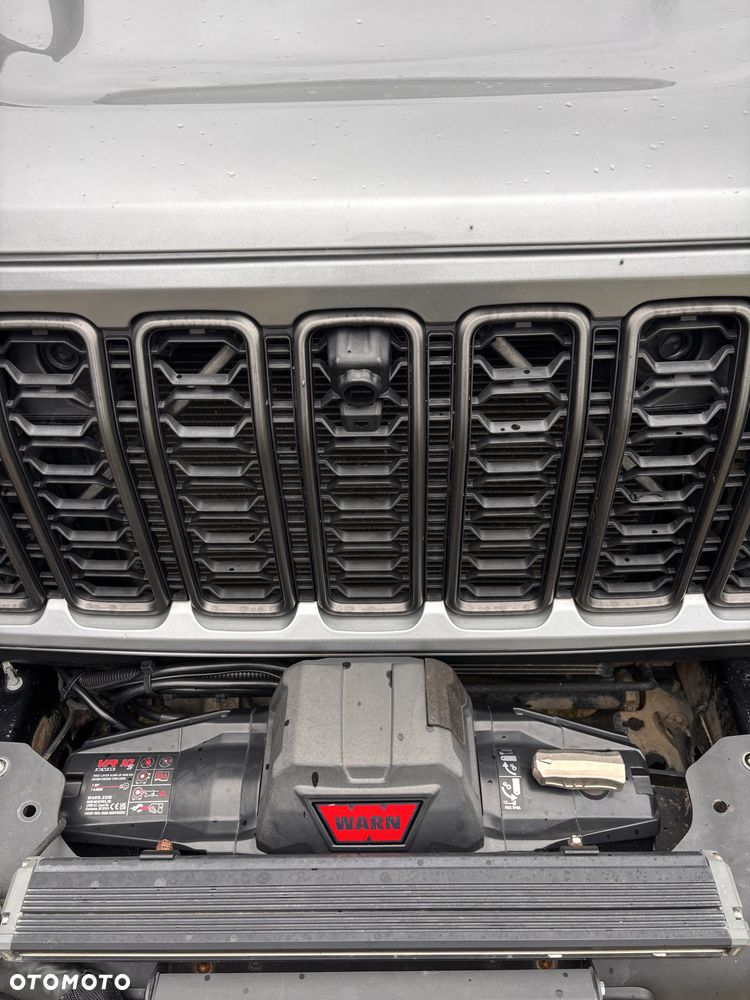 Jeep Wrangler - 15