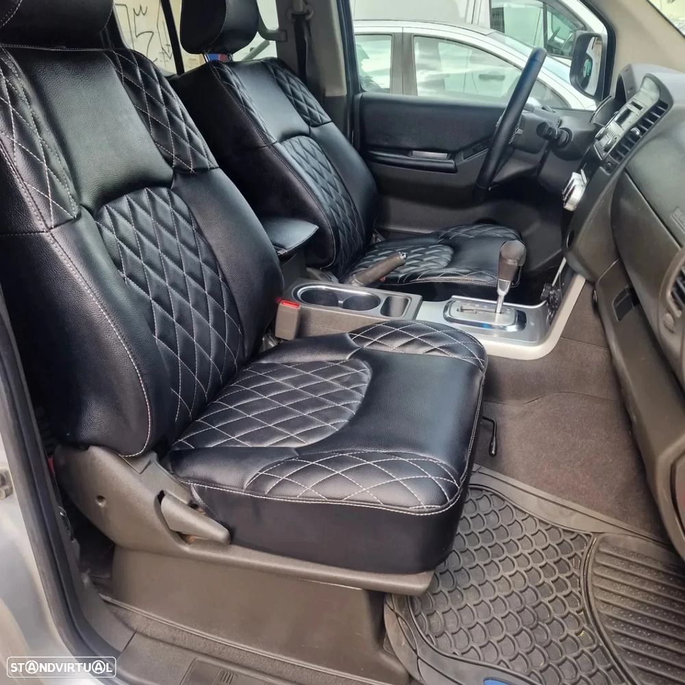 Nissan Navara 2.5 dCi CD SE AT 4WD - 8
