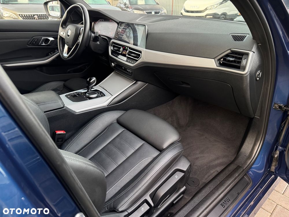 BMW Seria 3 320i GPF Sport Line Sport - 7