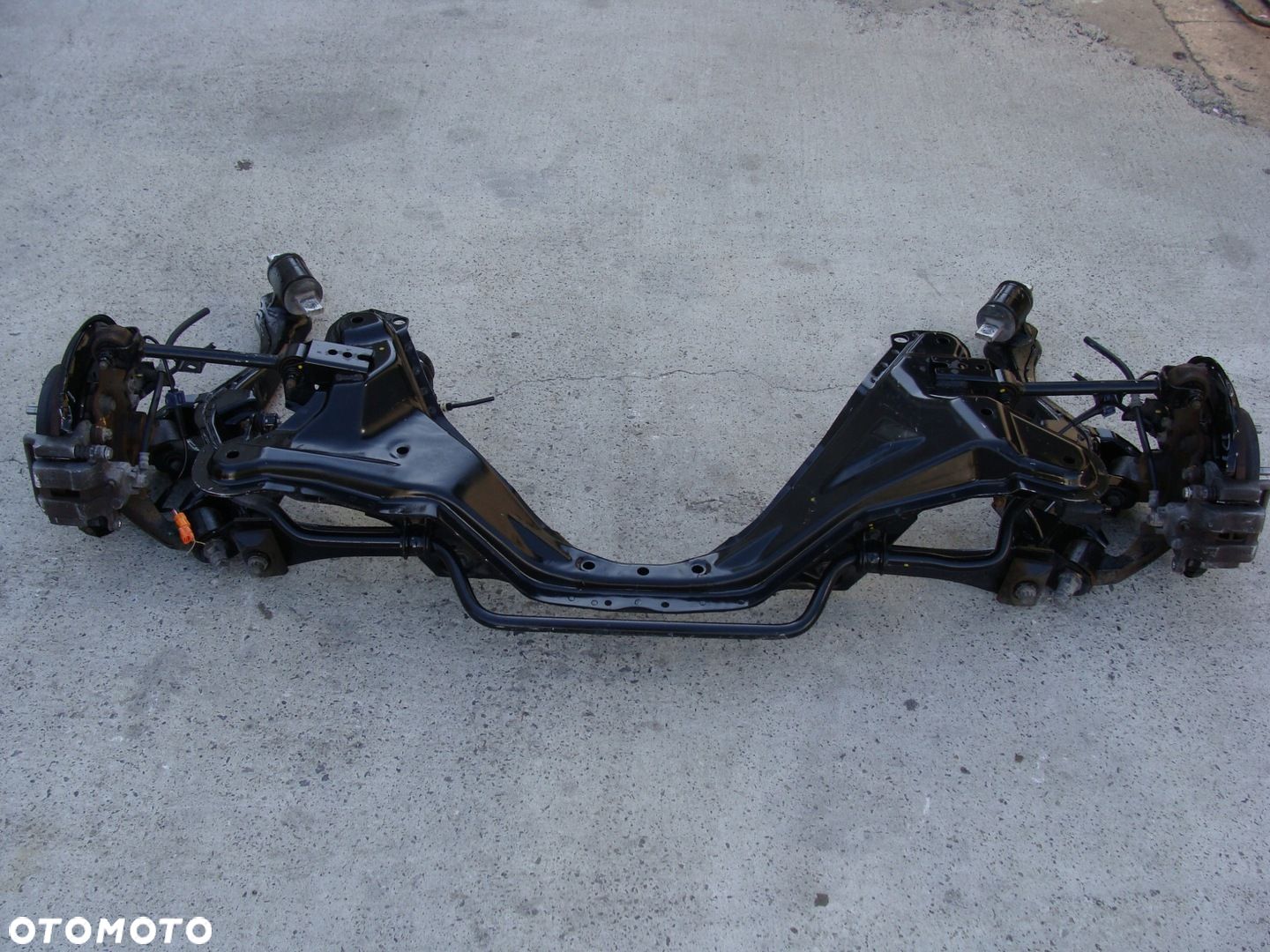 ZAWIESZENIE TYLNE KOMPLETNE HONDA FR-V - 1