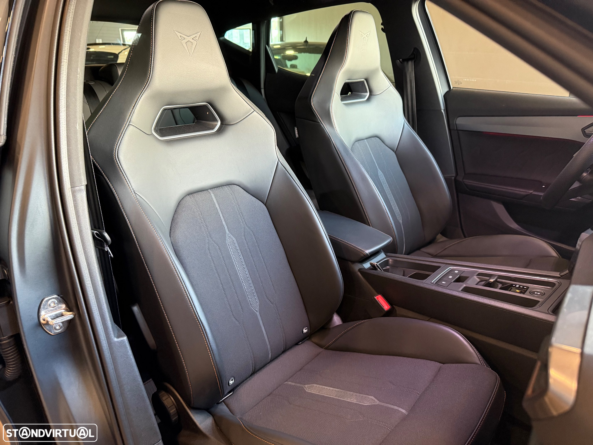 Cupra Formentor 1.4 e-Hybrid DSG VZ - 19