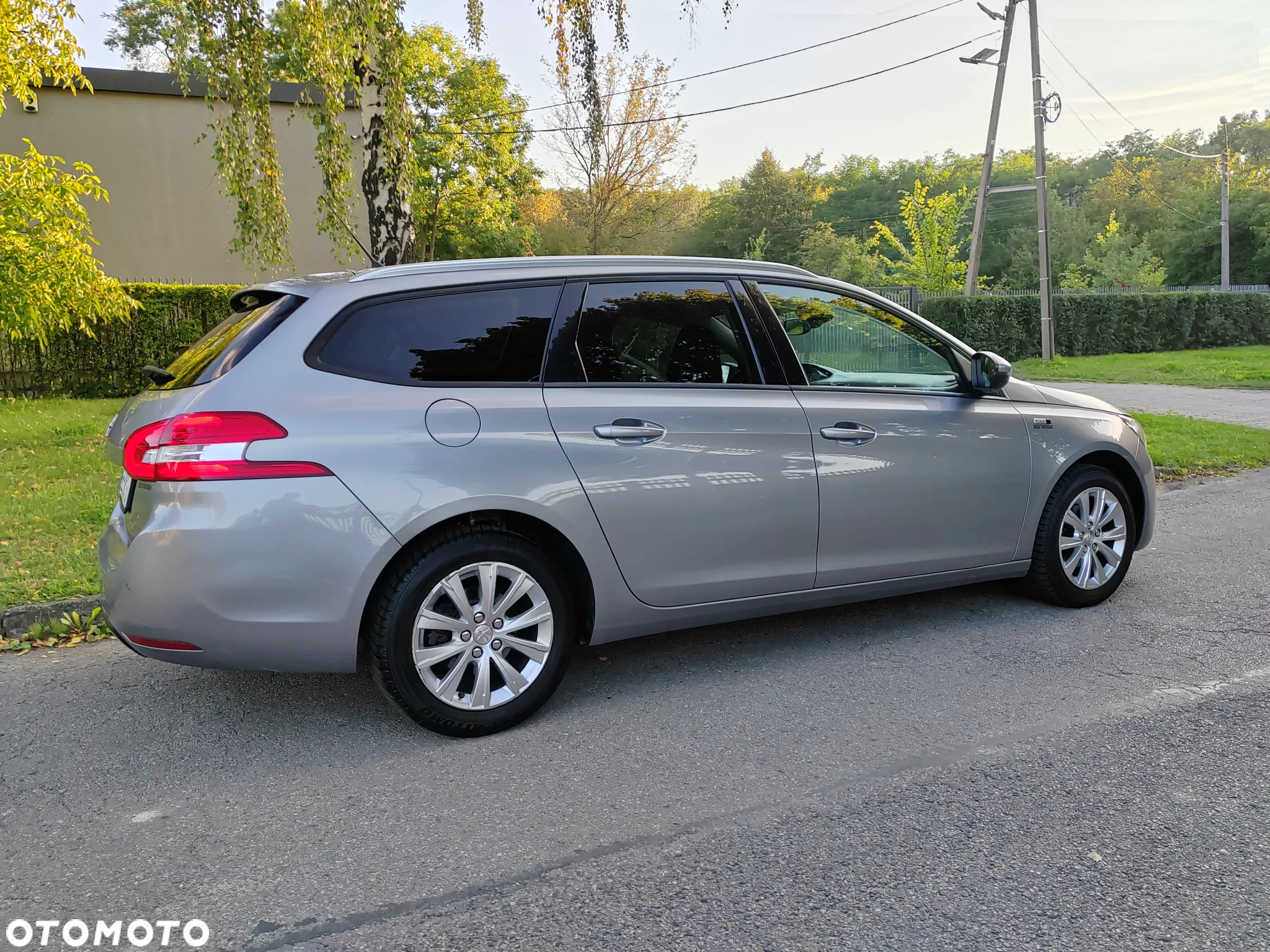 Peugeot 308 1.6 BlueHDi Style S&S - 8