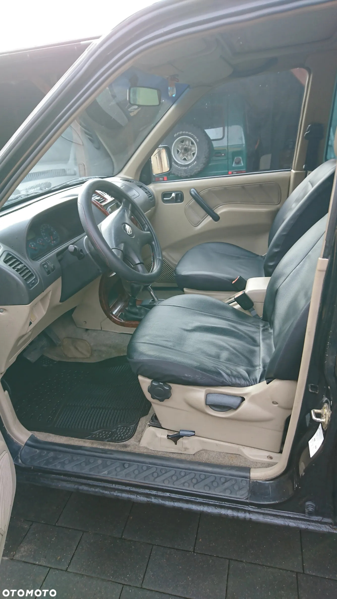 Nissan Terrano - 10