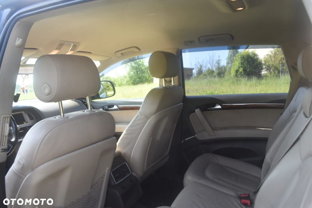 Audi Q7 3.0 TDI DPF Quattro Tiptronic - 23