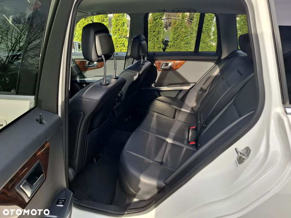 Mercedes-Benz GLK - 16