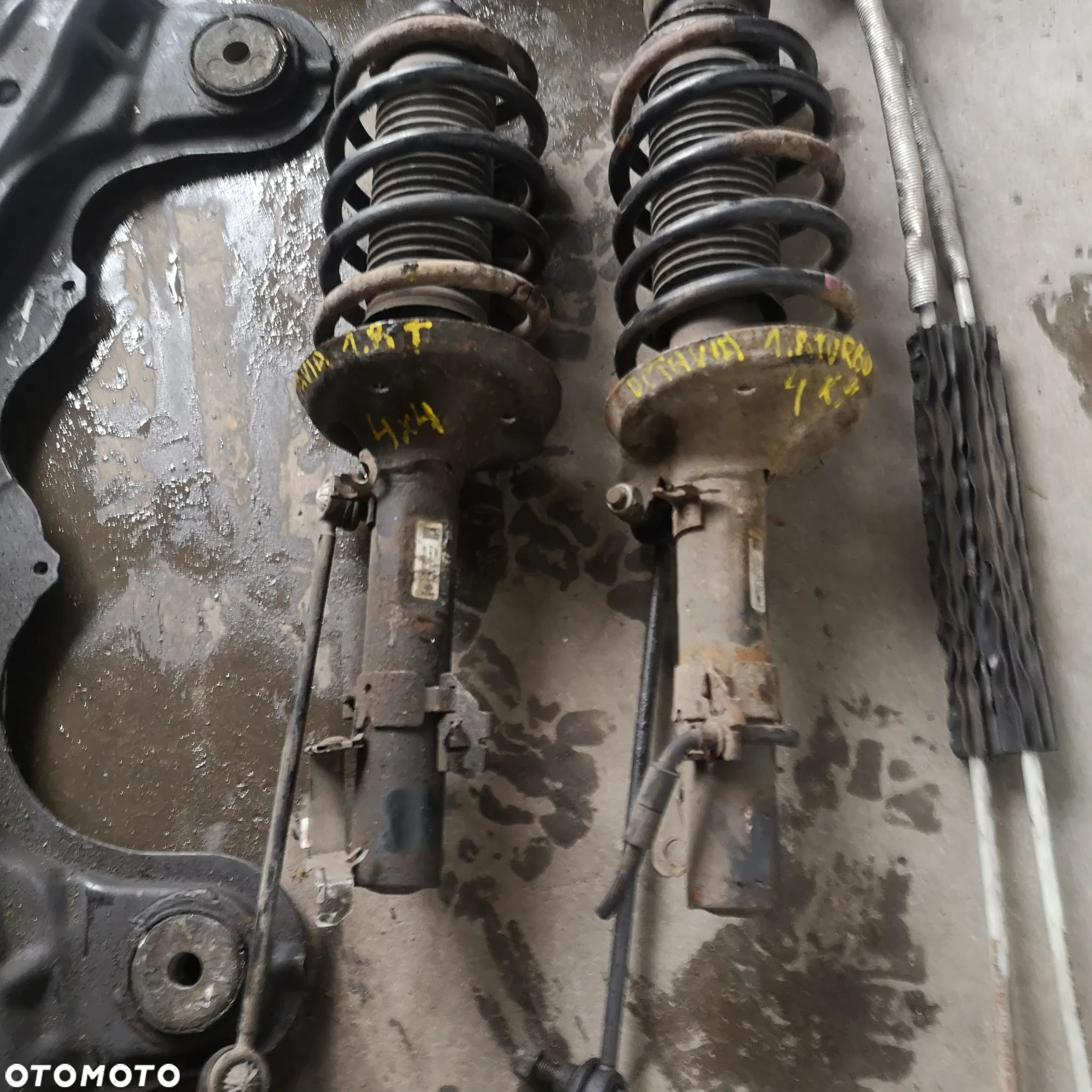 AMORTYZATORY, SANKI,DRĄŻEK, MECHANIZM HAMULCA RĘCZNEGO, LĄCZNIKI, SPRĘŻYNY, PRZÓD LEWY PRAWY OCTAVIA 1.8 T 4X4 - 3