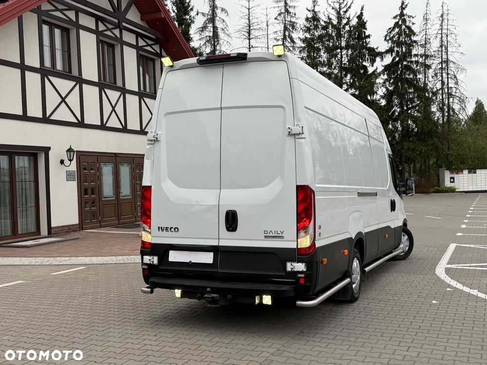Iveco 35 S  3.0 - 8