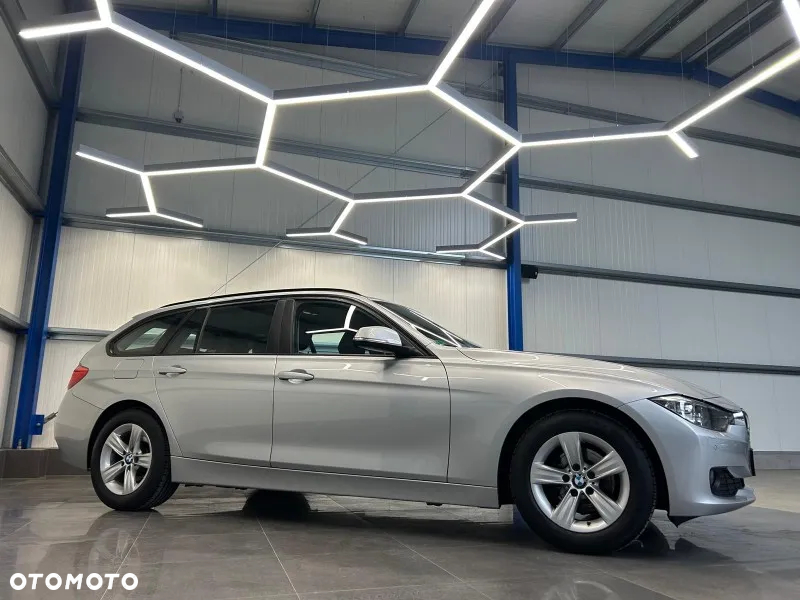 BMW Seria 3 318d - 9