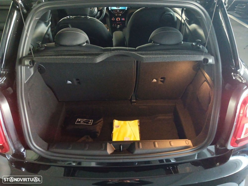 MINI 3 Portas One - 15