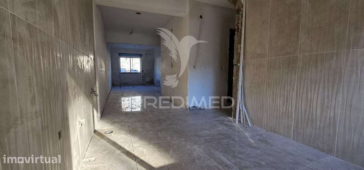 T2 C/SUITE COVA DA PIEDADE REMODELADO - Grande imagem: 3/14