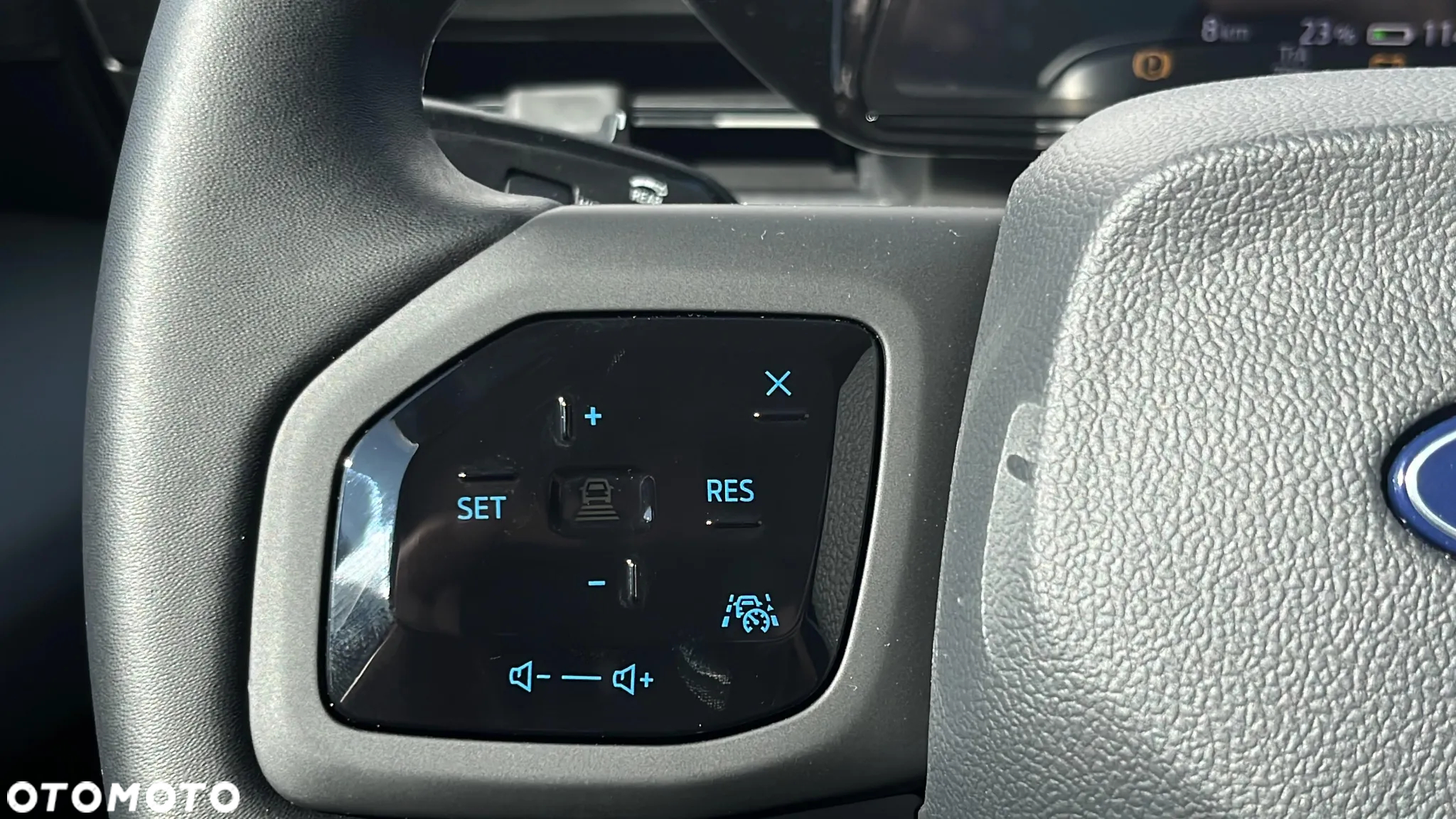 Ford Explorer 77kWh RWD - 14