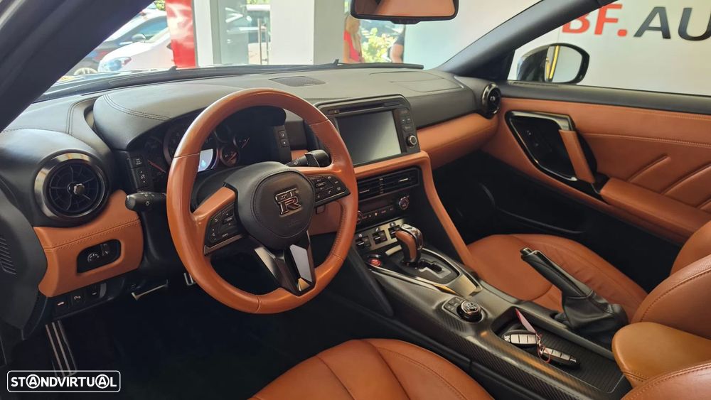 Nissan GT-R Prestige Edition - 46