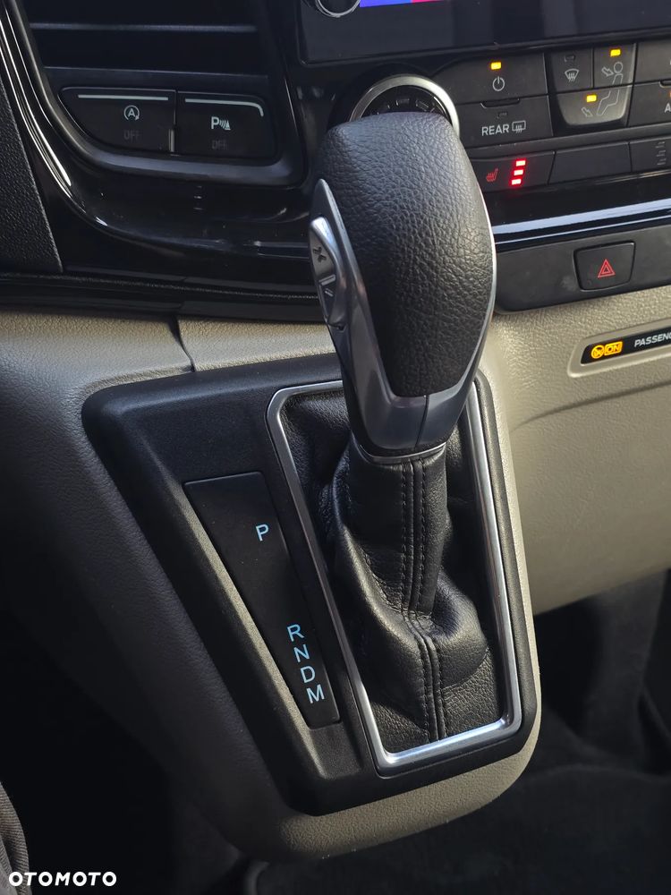Ford Tourneo Custom 2.0 EcoBlue L2 Titanium X SelectShift - 33