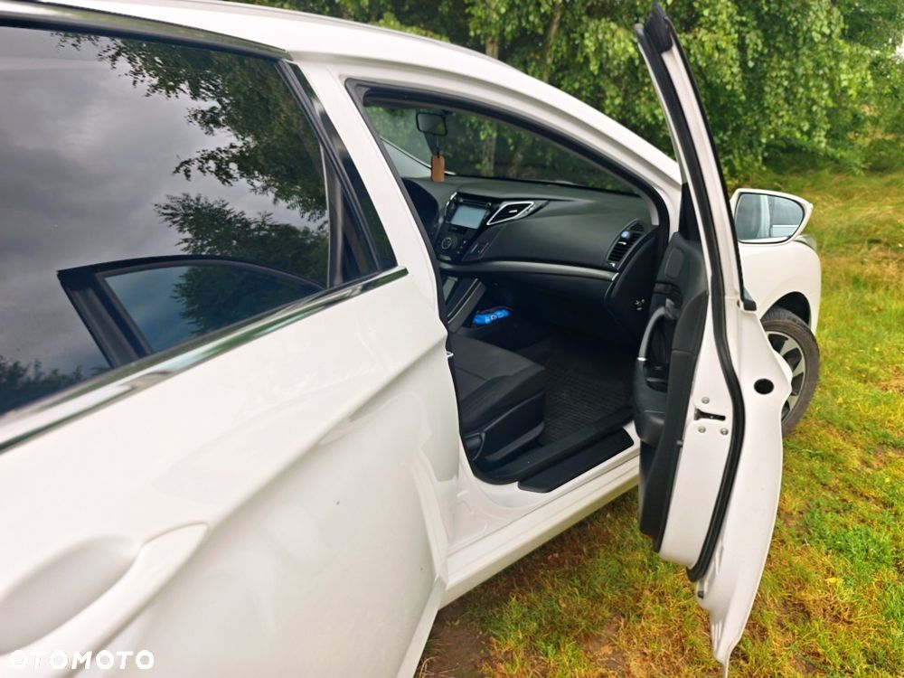 Hyundai i40 - 3