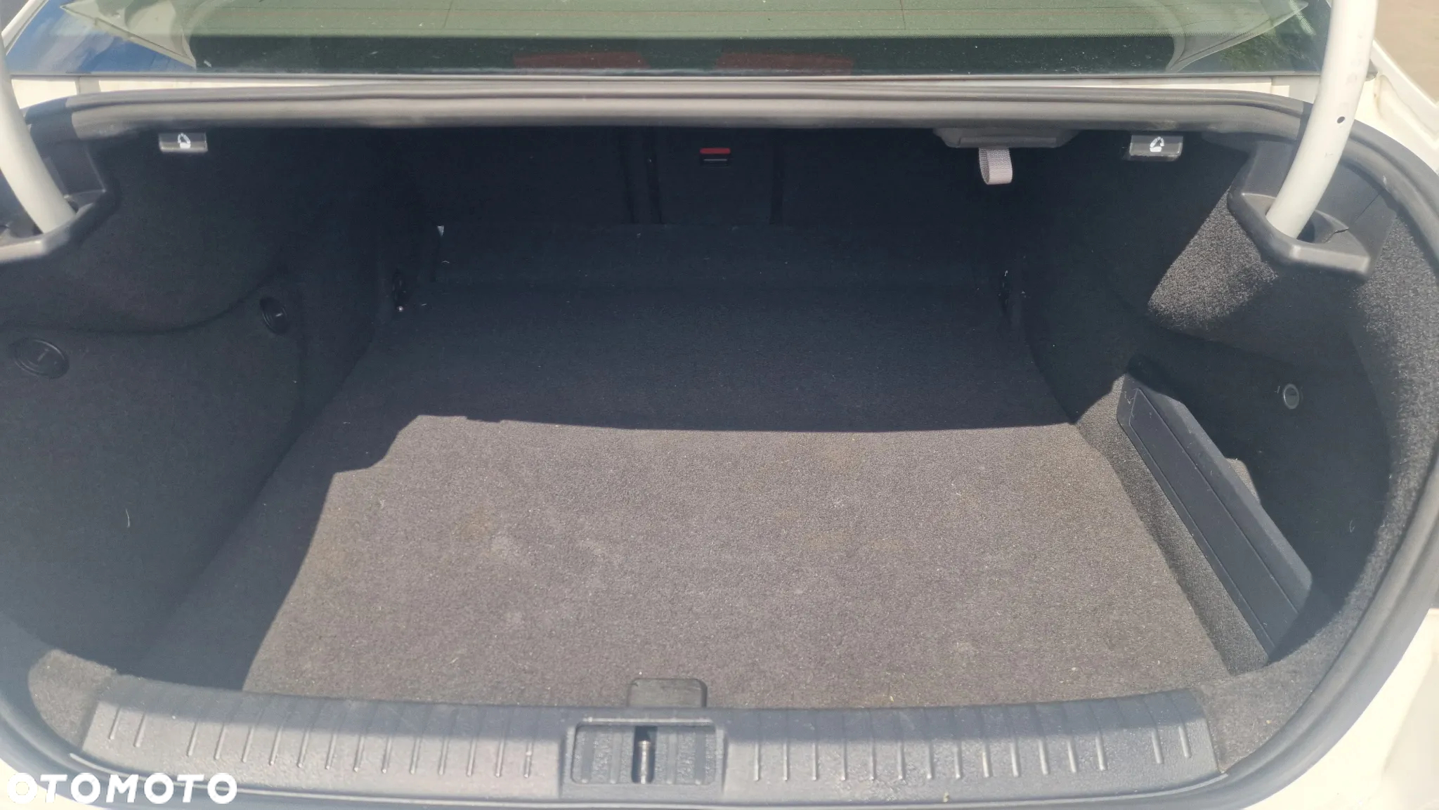 Volkswagen Passat 2.0 TDI BMT Comfortline - 8