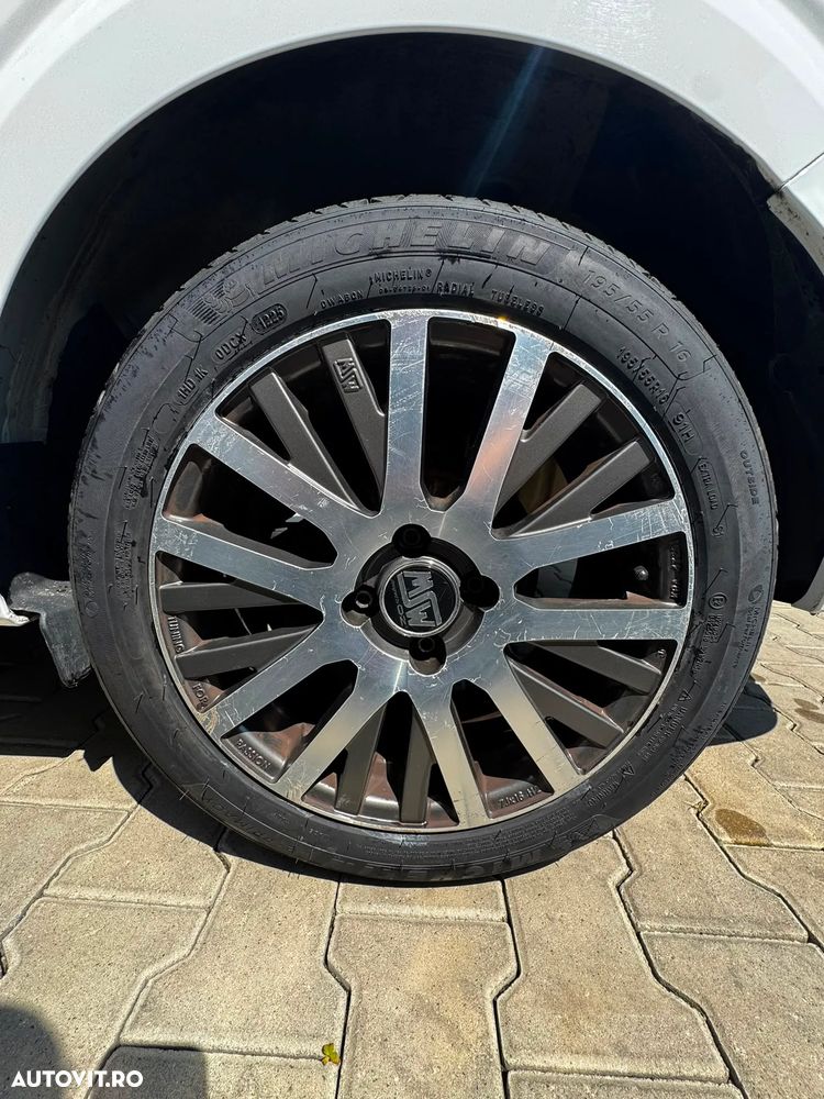 Dacia Logan - 5