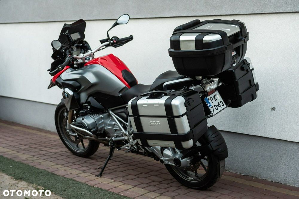 BMW R - 6