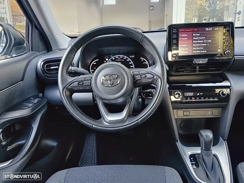 Toyota Yaris Cross 1.5 HDF Comfort Plus - 20