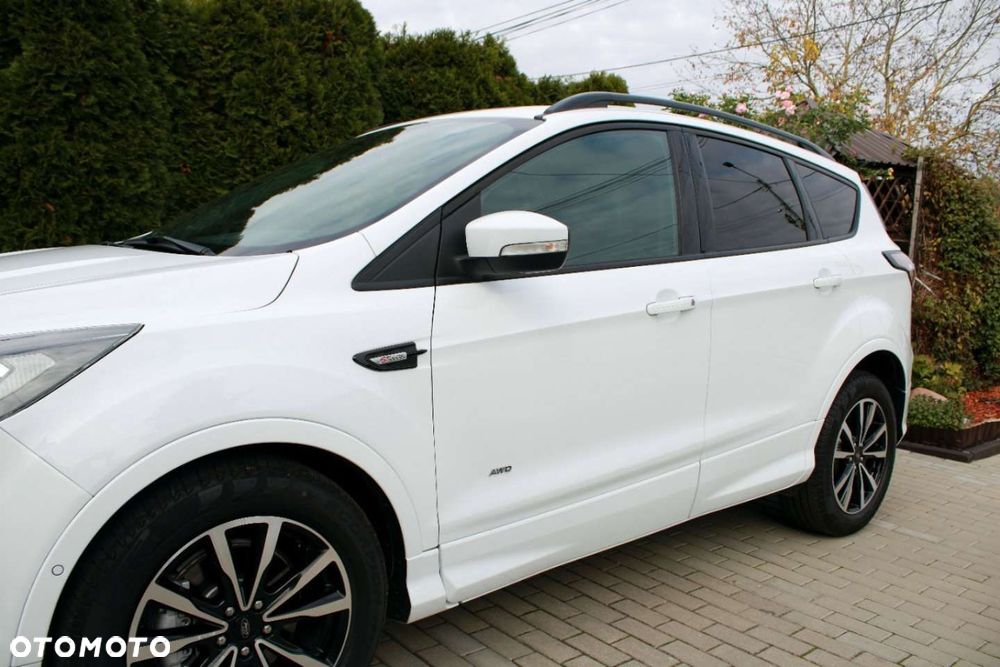 Ford Kuga 2.0 TDCi AWD ST-Line - 22