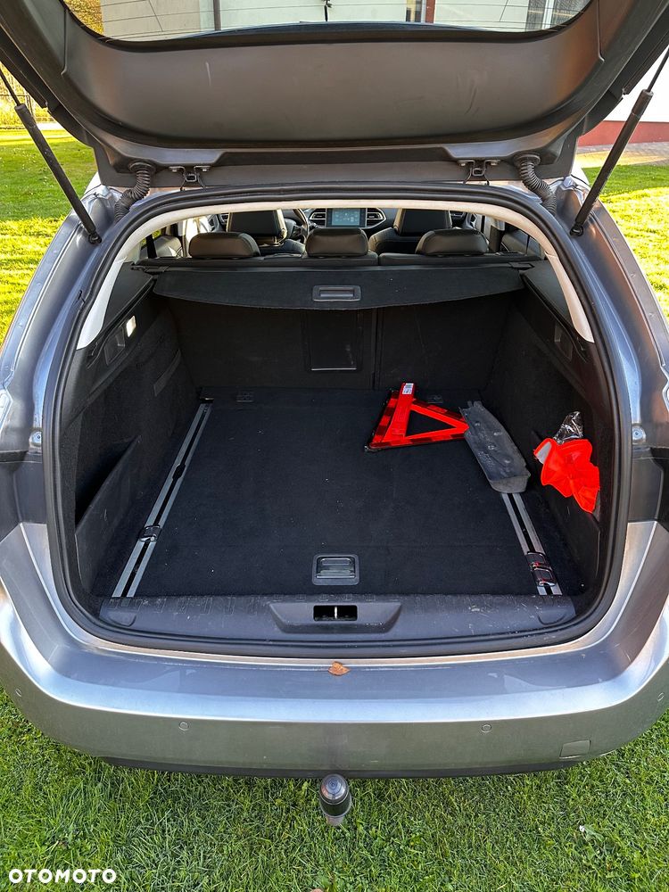 Peugeot 308 - 13